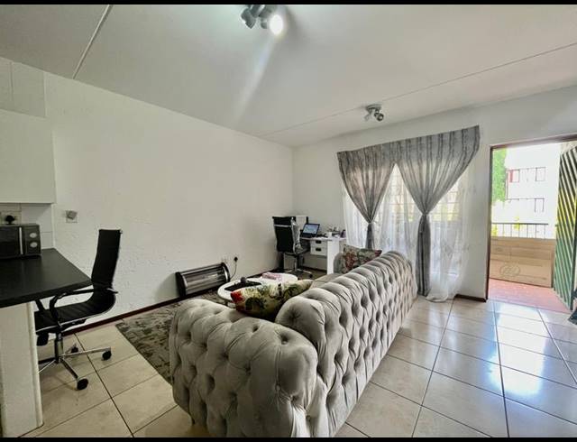 1 BEDROOM PROPERTY TO RENT IN MORNINGSIDE